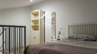 Miete Etagenwohnung  Calle de manzanares. Dúplex en alquiler junto al parque de atenas