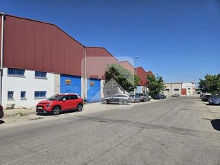 Nau industrial a Altos del Olivar-El Caracol
