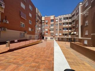 Ático  Calle principado asturias. Venta de duplex atico en valdemoro zona de comunidades.
