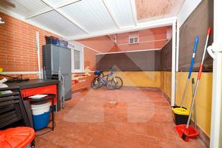 Appartement  Calle trigo. Oportunidad !!! venta de vivienda con plaza de garaje , trastero