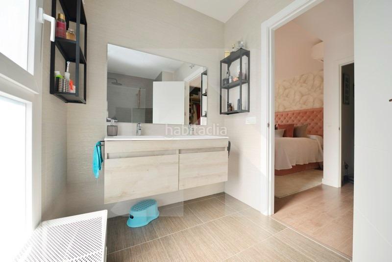 Foto 03908655-3c88-4eb9-87e4-d3f1a7f30f5b. Casa a schiera con riscaldamento parcheggio piscina in Valdemoro