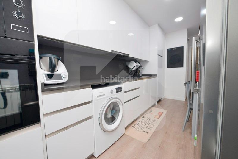 Foto 70332c76-d8b0-4d02-8f9c-25ddd73ad45f. Casa a schiera con riscaldamento parcheggio piscina in Valdemoro