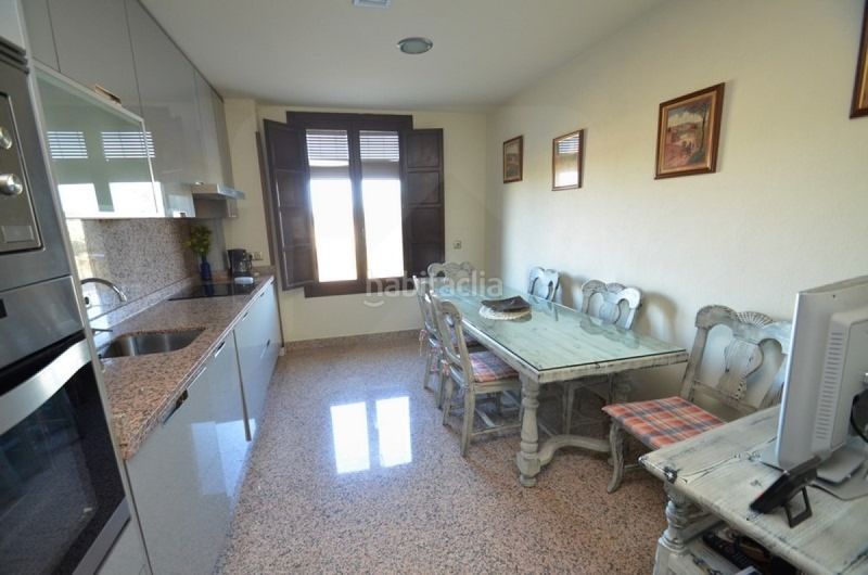 Foto f73a7e26-e04f-44fb-8126-47407abf37b2. Masia amb calefacció aparcament a Palacios de Goda
