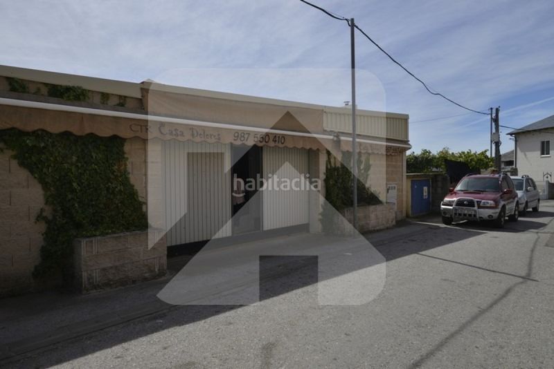 Foto b46a7afc-2d81-44d3-82d7-54775b69577f. Miete geschäftsraum in calle candelas-lb 28 in Fabero