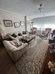 Etagenwohnung en Veredillas. Reformado en parque florencia con 3 dormitorios, 2 baos,  pisci