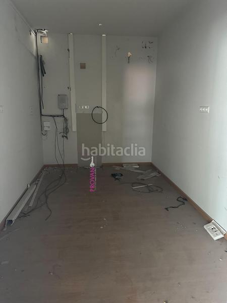 Foto 88d627ee-6bdb-4bd3-853d-37d76b2dfc74. Miete büro mit parking in Virgen del Rosario Torrejón de Ardoz