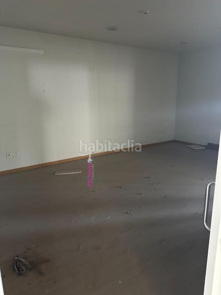 Foto 1e0fb697-6451-4e3a-8e68-eb4f33b01a2a. Rent office space with parking in Virgen del Rosario Torrejón de Ardoz