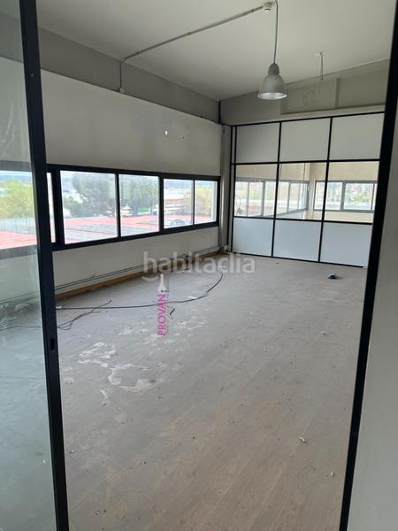 Foto f233b0f6-e41d-4d31-a236-663480982809. Rent office space with parking in Virgen del Rosario Torrejón de Ardoz