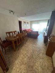 Etagenwohnung en Parque Catalua. En parque catalua con 4 dormitorios, 2 baos y terraza!!!