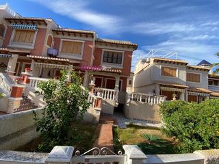 Chalet à El Moncayo - El Pòrtic. Maravilloso bungalow con 4 dormitorios y 2 terrazas en guardamar