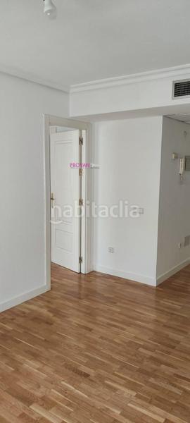 Foto 76b3fa99-e772-46d3-88f4-301b110f1688. Apartamento 1 dormitorio con piscina en tres olivos!!!! en Madrid