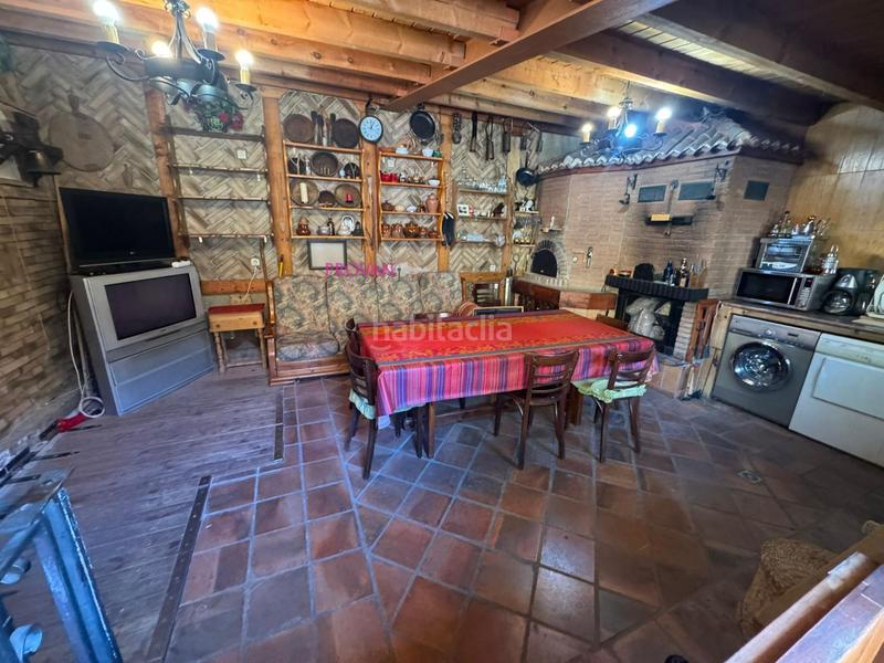 Foto 7d4ee761-8e57-4098-ae72-3d0422875b8d. Casa amb calefacció a Virgen del Rosario Torrejón de Ardoz