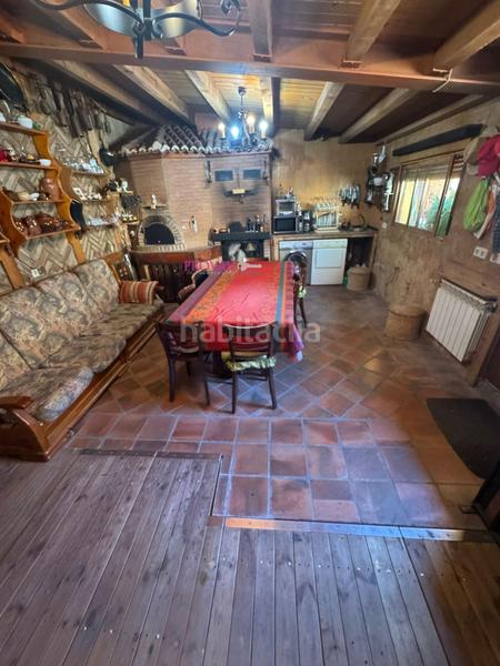 Foto ac1ee0dd-a9e1-49a6-8747-0b7eba7292b7. Casa amb calefacció a Virgen del Rosario Torrejón de Ardoz
