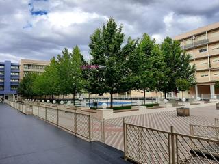 Location Appartement à Soto de Henares. Con 2 plazas de garaje  trastero  urbanización con piscina