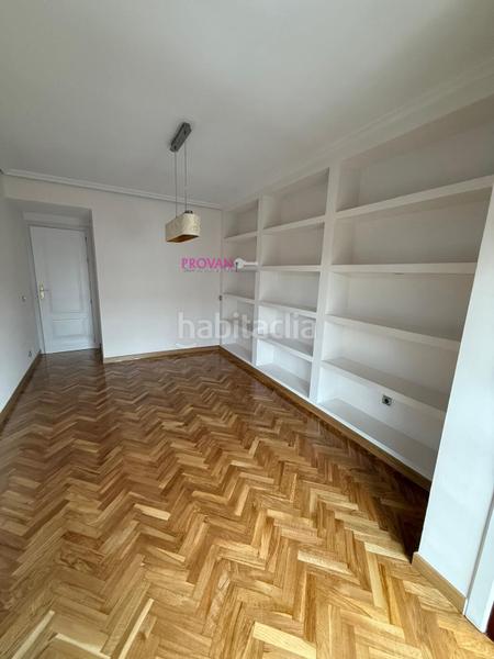 Foto 2a2370ac-974a-4d3d-b5d5-c17726f4a45c. Location appartement avec chauffage parking dans Colina Madrid