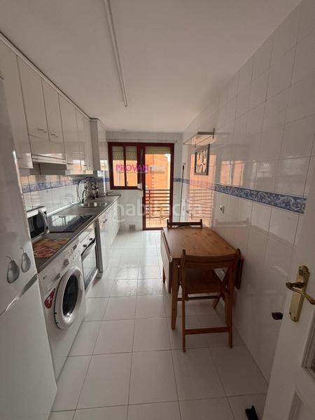 Foto 598a0442-e5de-4292-ae3c-1960ab878eef. Location appartement avec chauffage parking dans Colina Madrid