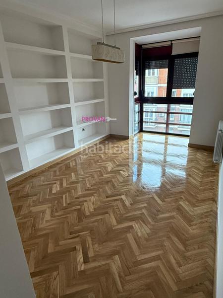 Foto 7009c275-71c7-4568-9cfa-640eb16ff2c7. Location appartement avec chauffage parking dans Colina Madrid