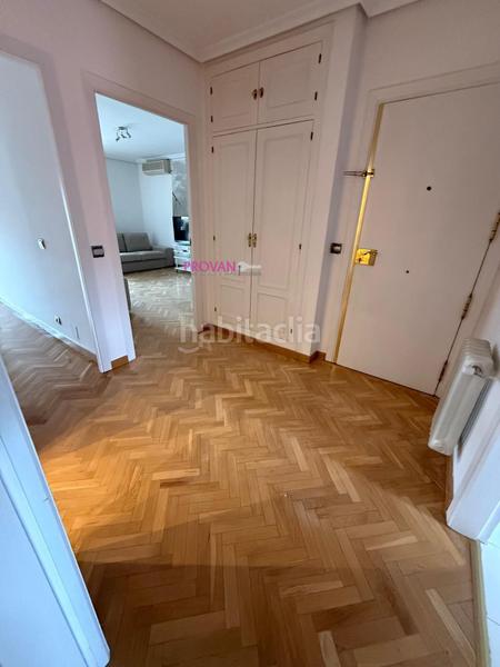 Foto f3fe7b2d-1899-4d77-91ea-8e86d2f70e21. Location appartement avec chauffage parking dans Colina Madrid