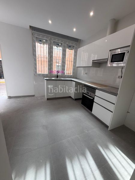 Foto e744d067-8520-4c81-a26b-c0cc922cb5a7. Planta baixa amb calefacció a Loeches