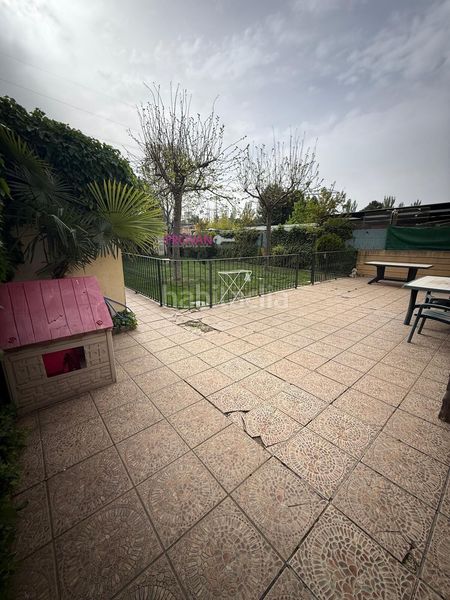 Foto 2c166e44-2465-455a-bd18-02aa1e4eed51. Casa aparellada amb calefacció aparcament piscina a Loeches