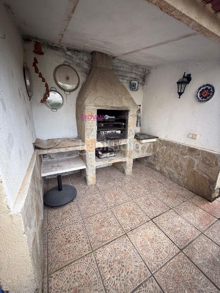 Foto 3e1b86b4-0c51-45fe-9456-0e1ad0396576. Casa aparellada amb calefacció aparcament piscina a Loeches