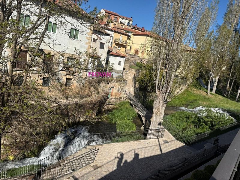 Foto 0073a65e-edc0-4fef-8252-a4acdc614e7d. Casa acogedora y exclusiva casa urbanizacion valdenaya en Trillo