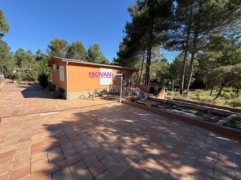 Foto 930d7a72-ee79-44e7-8738-fa3ae59db040. Casa acogedora y exclusiva casa urbanizacion valdenaya en Trillo