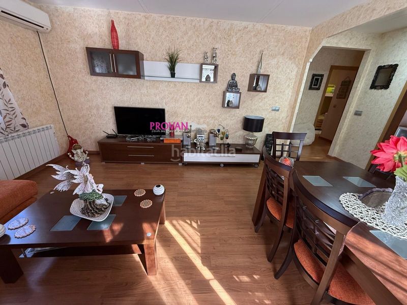 Foto aec058ca-e4cc-426f-af5a-ba78e7d5ffde. Casa acogedora y exclusiva casa urbanizacion valdenaya en Trillo