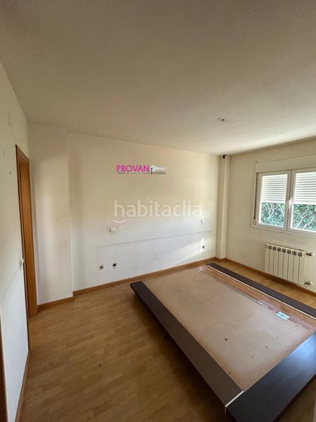 Foto b2136323-c297-463f-9363-99fc920efc75. Casa amb aparcament a Galápagos
