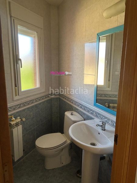 Foto d2e645b2-9f94-4abe-9fe0-831834120493. Casa amb aparcament a Galápagos