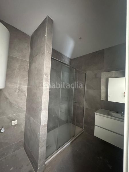 Foto 7650c45e-ee3f-484b-b566-f855a48d870b. Planta baixa amb calefacció a Loeches
