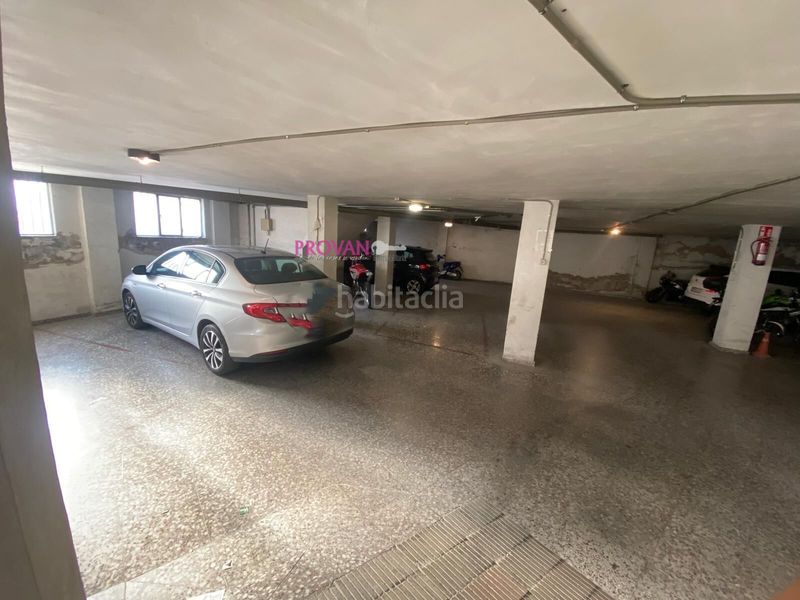 Foto ea3bd1fd-af46-4e46-99f3-019a48851fe5. Aparcament cotxe a Petrer