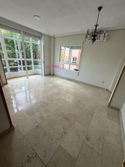 Affitto Appartamento in Juncal. En alquiler con 3 dormitorios, 2 baños. garaje y ascensor!!