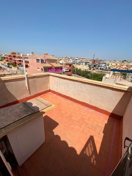 Foto 290e2977-5429-4949-96ae-c15e4ca29eaa. Casa amb aparcament piscina a Villamartín-Las Filipinas Orihuela