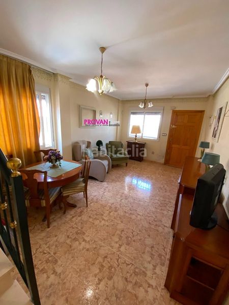 Foto 65fbf5f5-e41b-415a-aa7f-4f321f072bd0. Casa amb aparcament piscina a Villamartín-Las Filipinas Orihuela