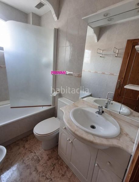 Foto a0867b88-363d-4987-9b06-8b71ed9a2534. Casa amb aparcament piscina a Villamartín-Las Filipinas Orihuela