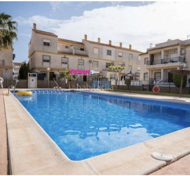 Foto c087355d-8335-4744-ab1a-88bc685695c5. Casa amb aparcament piscina a Villamartín-Las Filipinas Orihuela