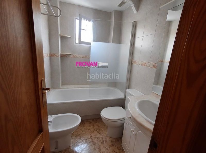 Foto db030fdd-844a-4598-ba82-bba4d3892592. Casa amb aparcament piscina a Villamartín-Las Filipinas Orihuela