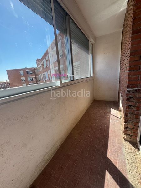Foto 4a808406-7446-4040-b24c-8e69e6bcd269. Piso muy amplio!! con 3 dormitorios, dos baños y cocina integrada! en Torrejón de Ardoz