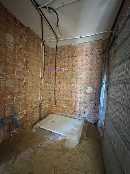 Foto 53f6286a-36cd-4228-8523-b09ad85eb2c2. Piso muy amplio!! con 3 dormitorios, dos baños y cocina integrada! en Torrejón de Ardoz