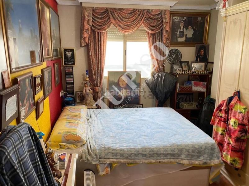 Foto 37914009-d07c-4252-9977-1a7d50b55bda. Pis a Colonia Madrid Benidorm