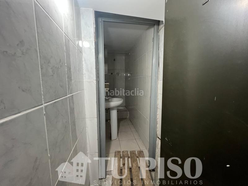 Foto 1eda4479-e186-4839-81e8-7dcb699dde8b. Local comercial local con 6 metros de fachada y salida de humos en Madrid