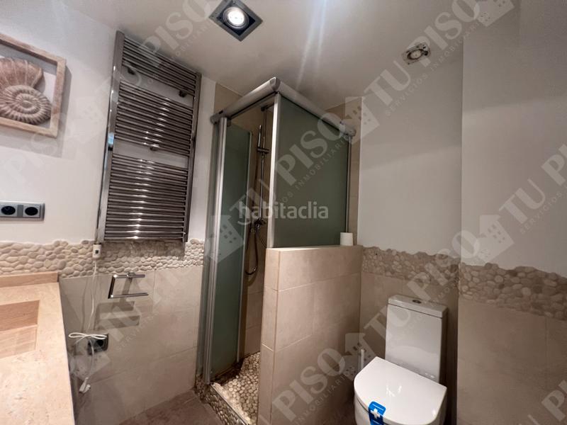 Foto 143a0f5f-5283-413f-b2cd-fb377a07362e. Appartamento con riscaldamento in Playa Levante Benidorm