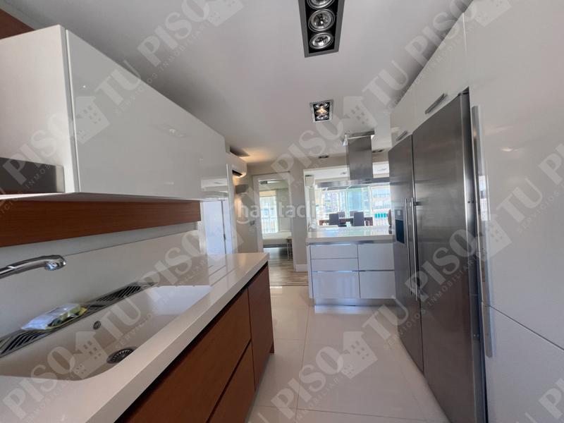 Foto 2df6307b-3b05-4f82-9b64-7eb237e7e047. Appartamento con riscaldamento in Playa Levante Benidorm