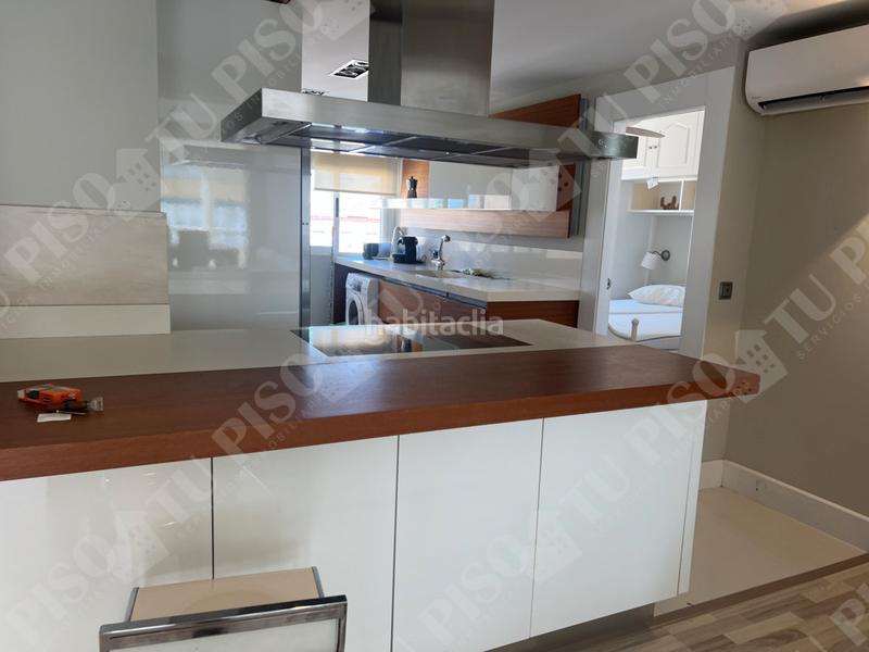 Foto a33f44a4-e3e4-44ae-bffd-117faa6cc797. Appartamento con riscaldamento in Playa Levante Benidorm