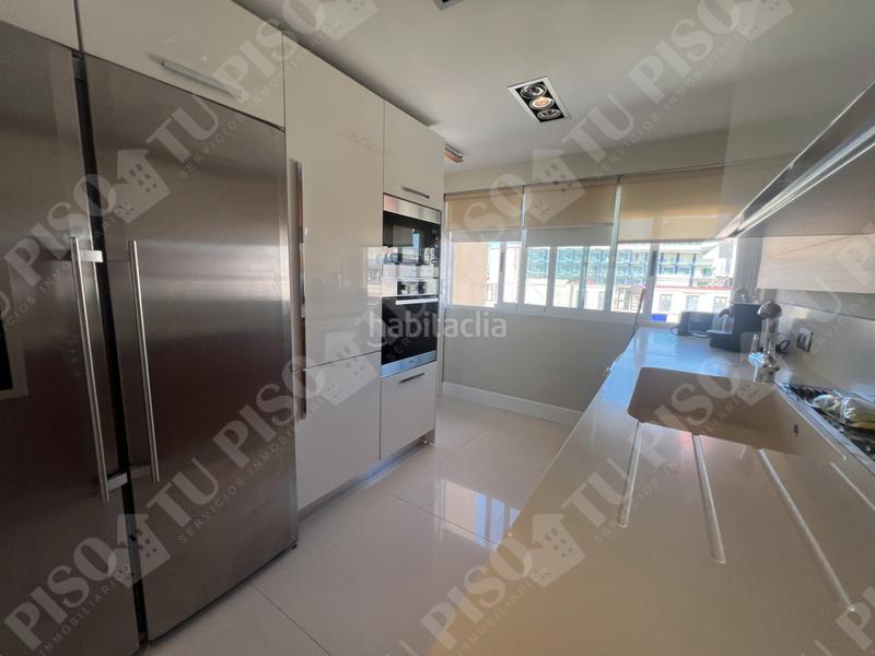 Foto c556d7bf-7fa3-4bad-aea6-7933e674b155. Appartamento con riscaldamento in Playa Levante Benidorm