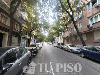 Pis  Calle de canarias. ¡vivienda amplia en calle canarias, madrid! 122 m² | 3 habitacio