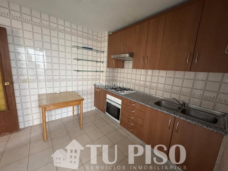 Foto 0e8cb03b-4b6f-4d12-884b-5de8d6a83e4a. Pis amb calefacció a Centro Urbano Benidorm