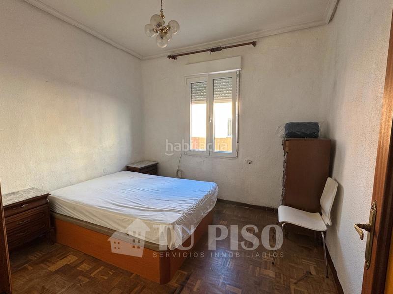 Foto ef2f8d5f-7cbf-4972-8593-fd5b7f4fef79. Lloguer pis a calle de aldea del fresno 15 a Chopera Madrid