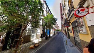Locale commerciale  Calle de san vicente ferrer. Local a pie de calle,  escaparate 7 metros.